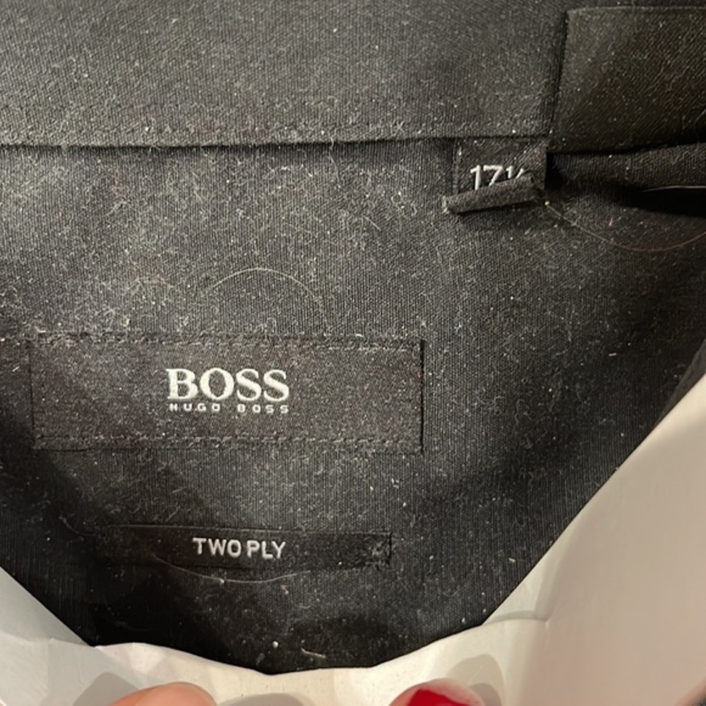 Hugo Boss long Sleeve Black button down shirt - Picture 3 of 5